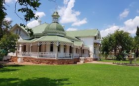 The Fountain Villa